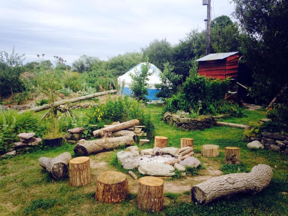 Inch Hideaway Eco Camping Whitegate  ภายนอก รูปภาพ