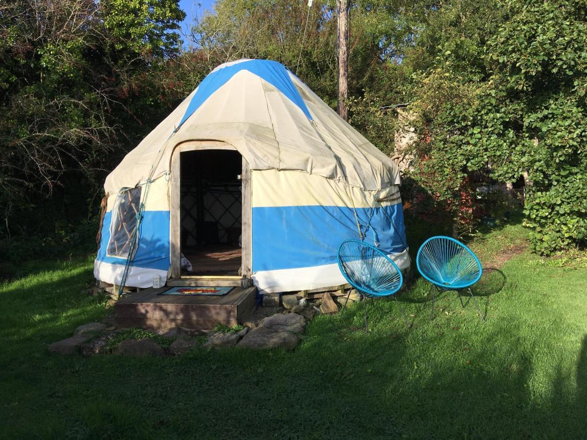 Inch Hideaway Eco Camping Whitegate  ภายนอก รูปภาพ
