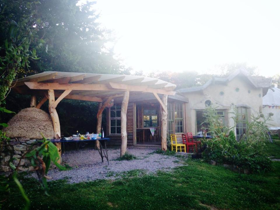 Inch Hideaway Eco Camping Whitegate  ภายนอก รูปภาพ