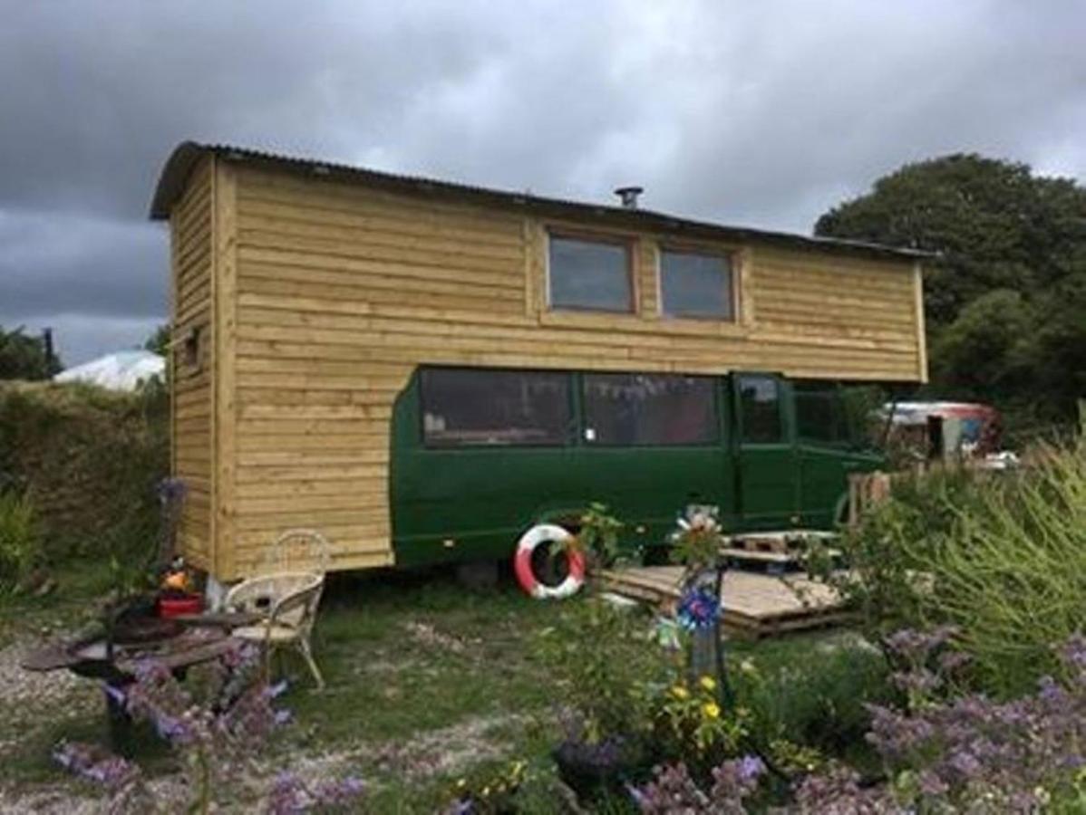Inch Hideaway Eco Camping Whitegate  ภายนอก รูปภาพ