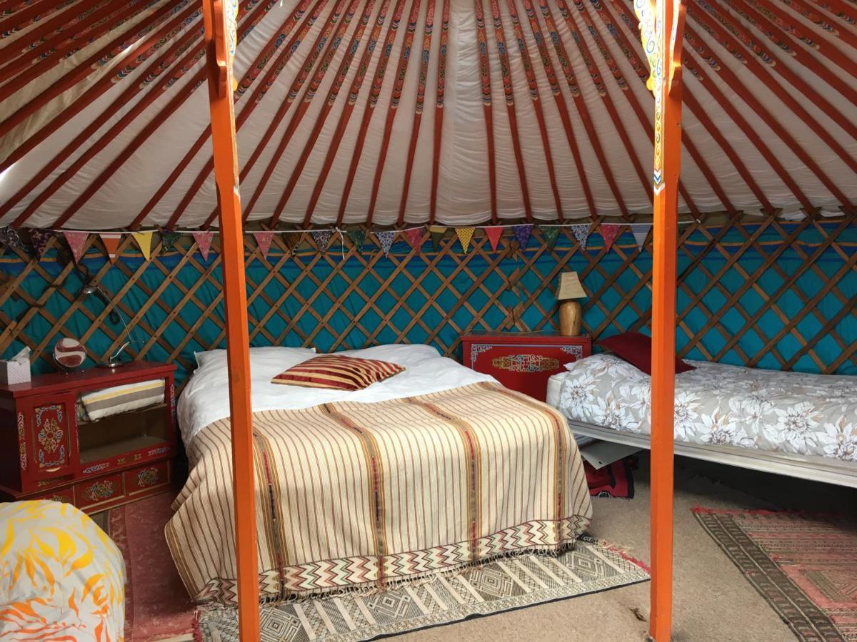 Inch Hideaway Eco Camping Whitegate  ภายนอก รูปภาพ