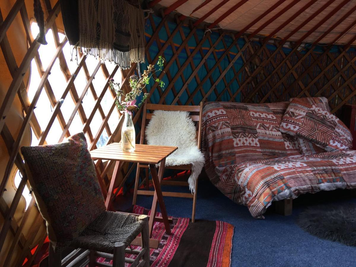 Inch Hideaway Eco Camping Whitegate  ภายนอก รูปภาพ